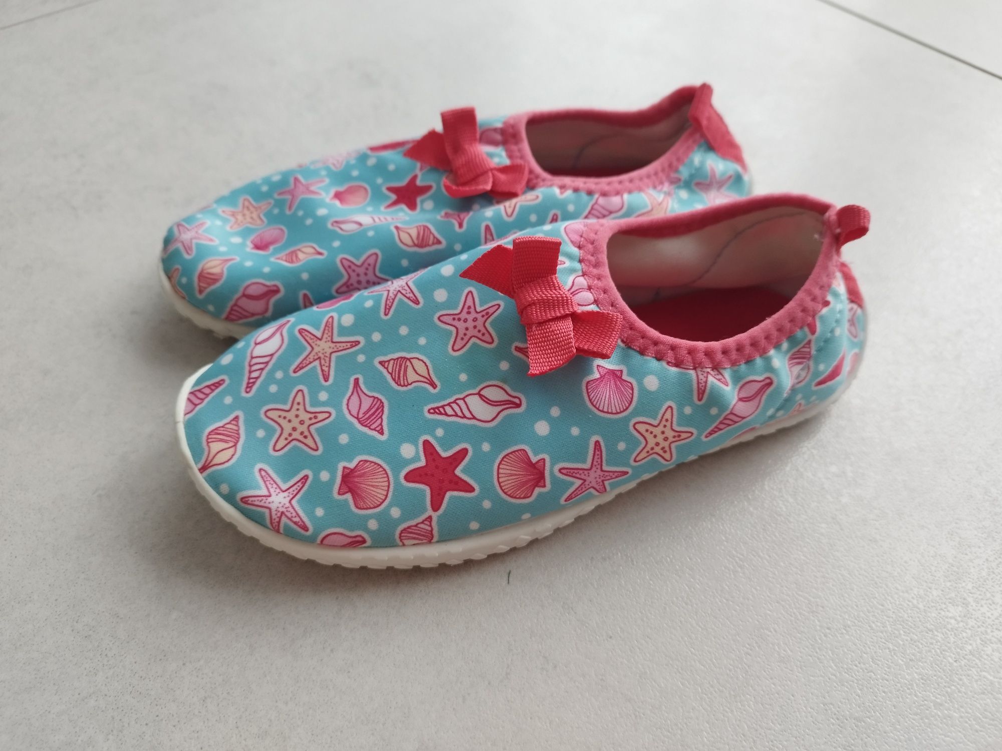 Buty do wody dla dziewczynki 32