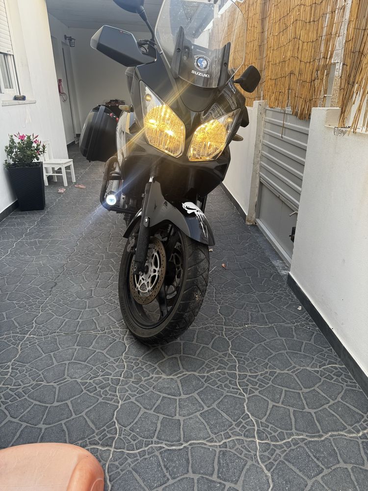 Suzuki Vstrom  VL 650