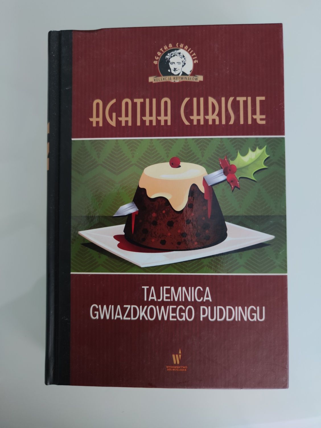 Tajemnica gwiazdkowego puddingu. Agatha Christie.