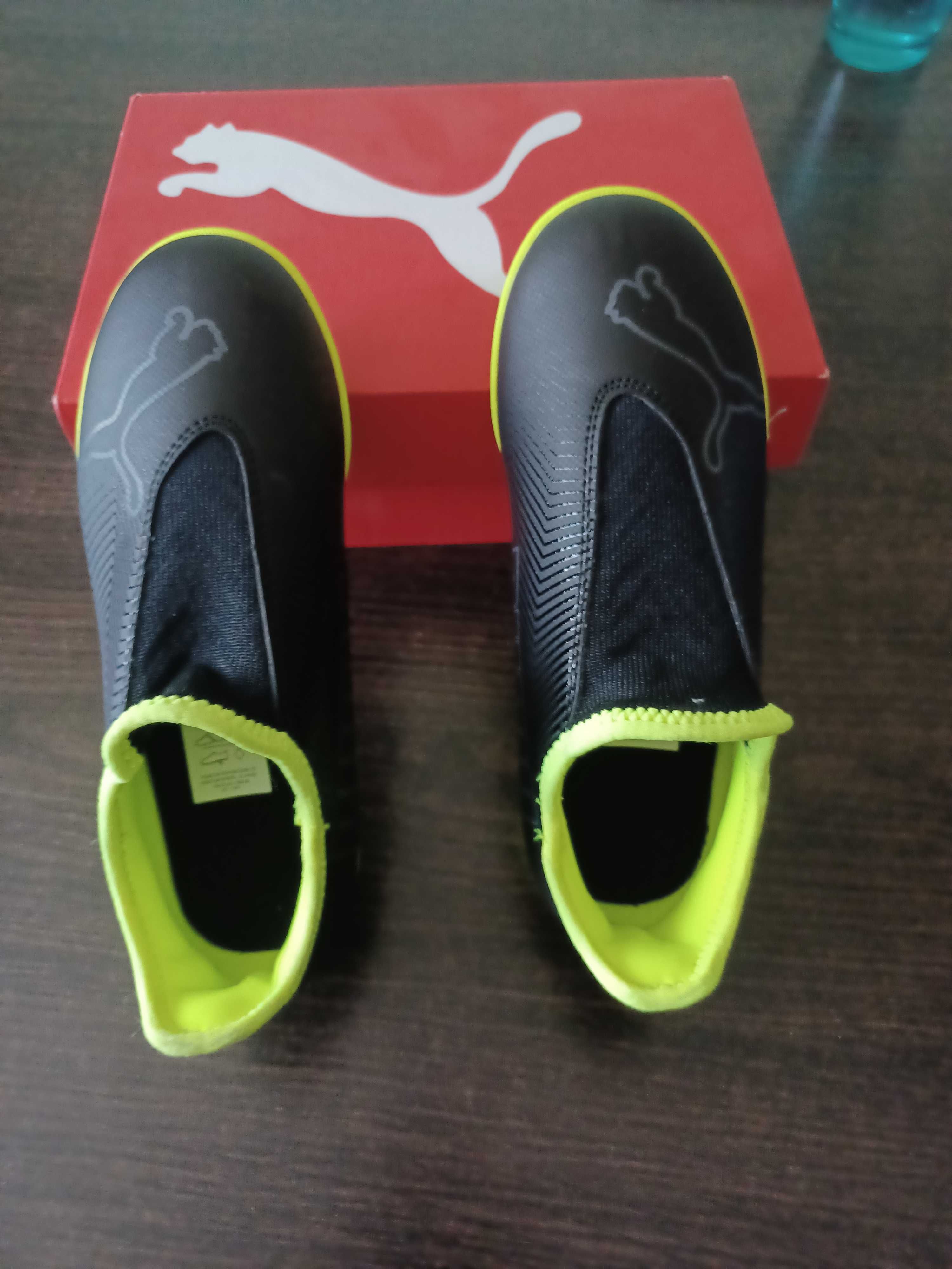 Buty halówki rozmiar 32 cena 100zł.