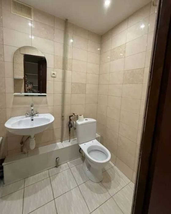 2 кім в ЦЕГЛІ середній поверх район ЛЕСІ УКРАІНКИ (ПУШКІНА) (718565)