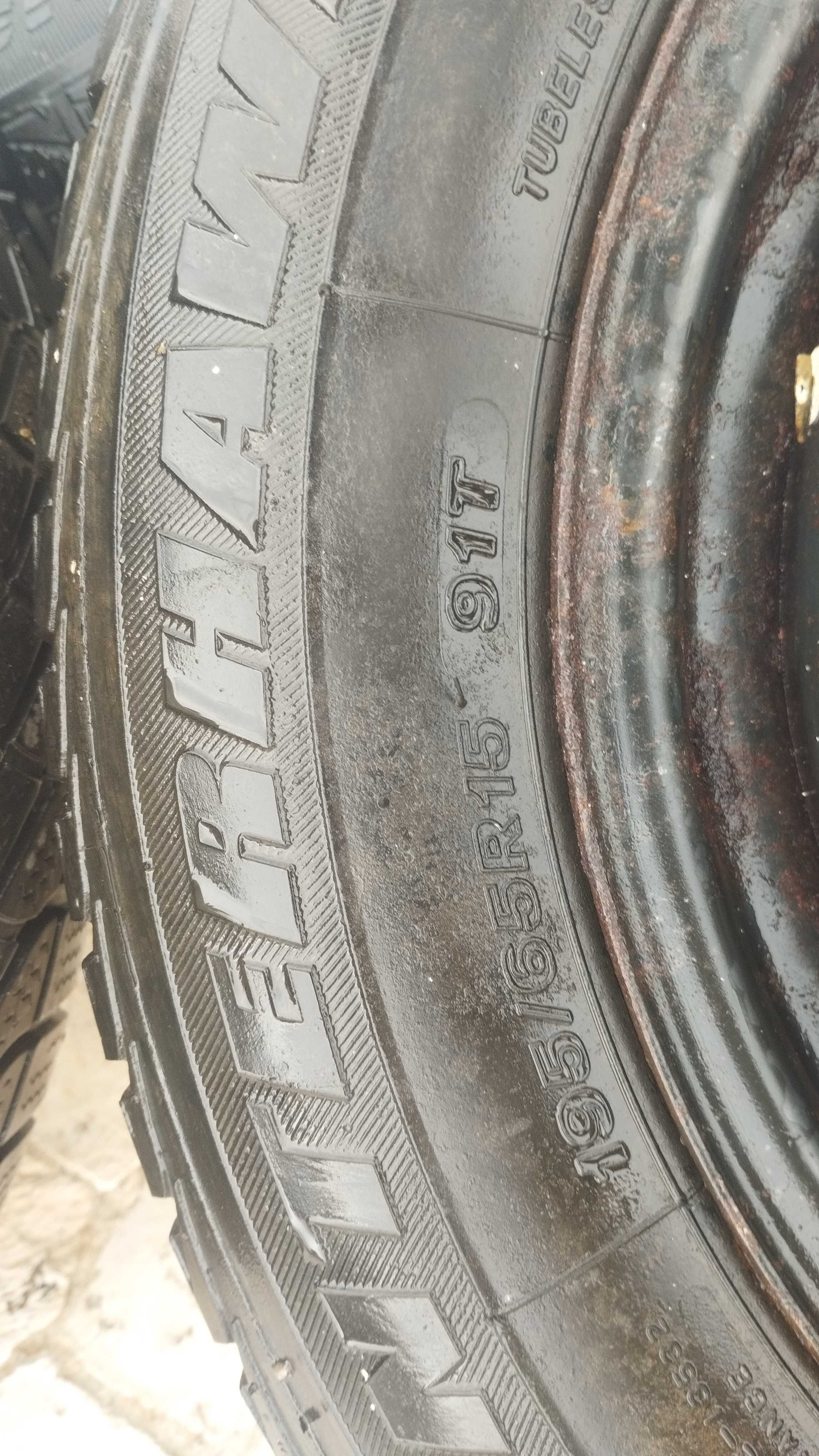Pneus Firestone 195/65/R15