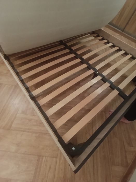 Ліжко двоспальне