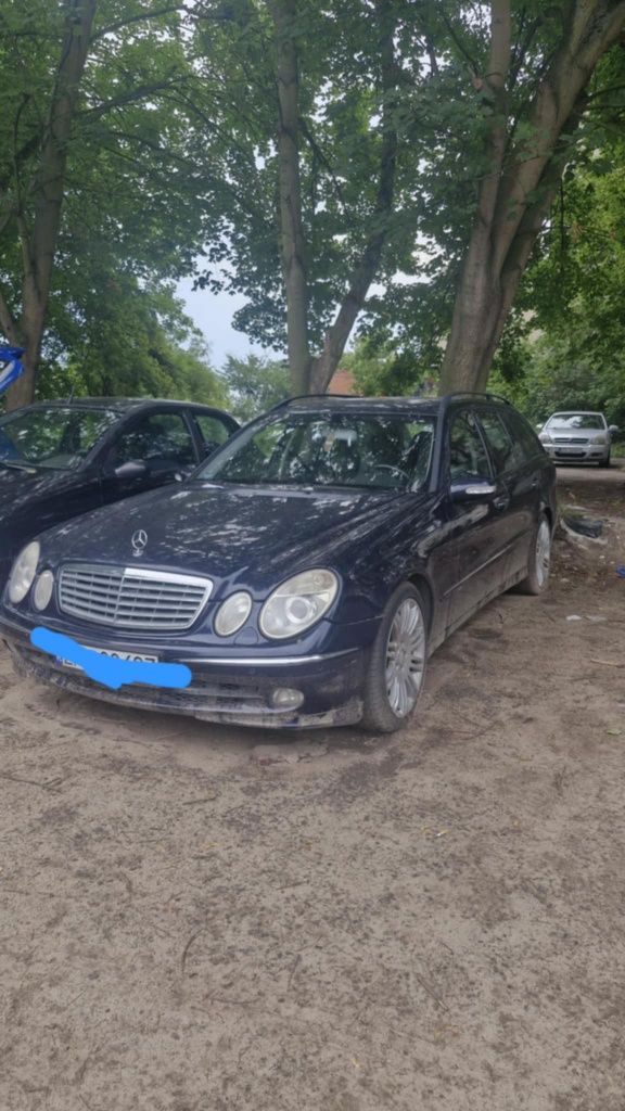 Mercedes W 211 E280  w całości na częścii
