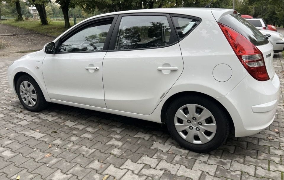 Hyundai i30.