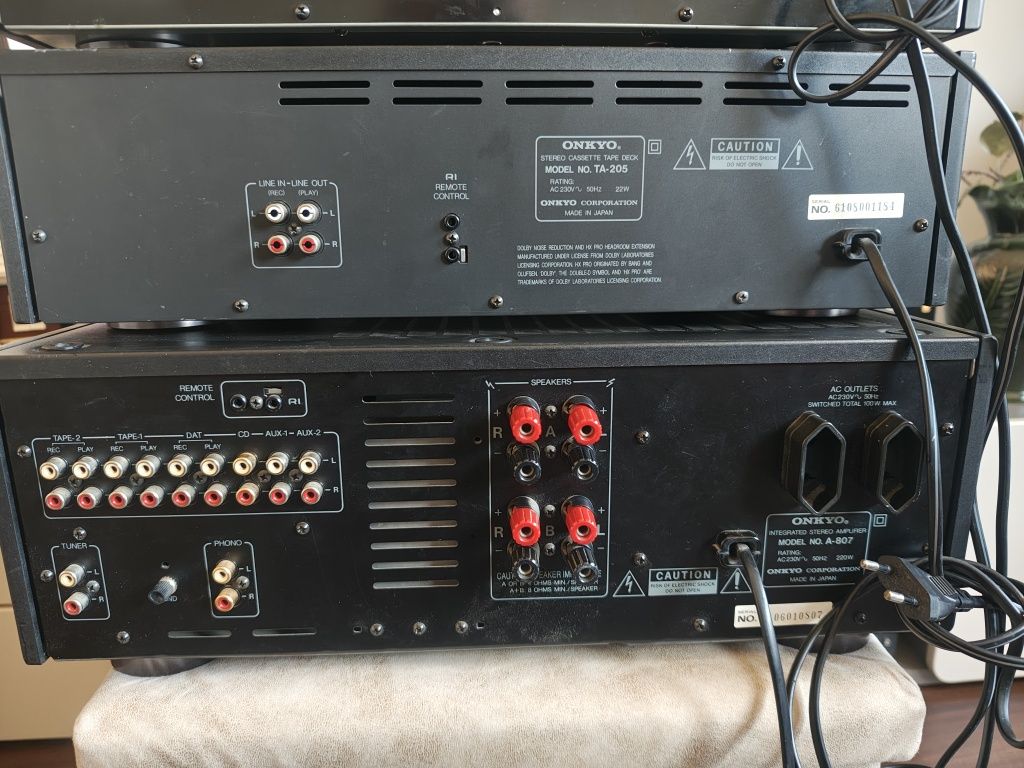 Onkyo Integra A807, Onkyo TA205, Onkyo DX 706, Onkyo T407 piloty