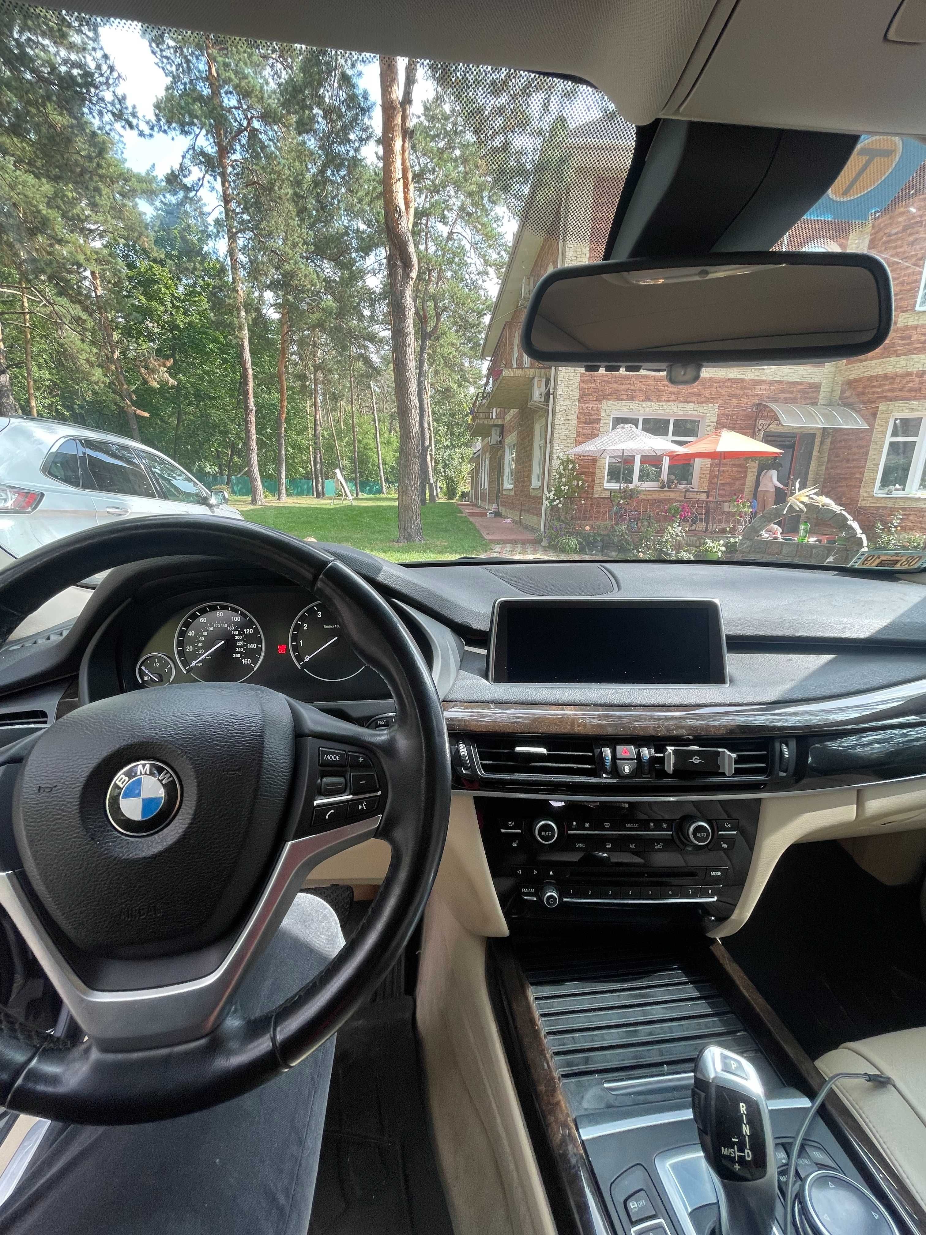 БМВ Х5 2014г 3.0 бенз. BMW X5 XDRIVE 2014 3.0I
