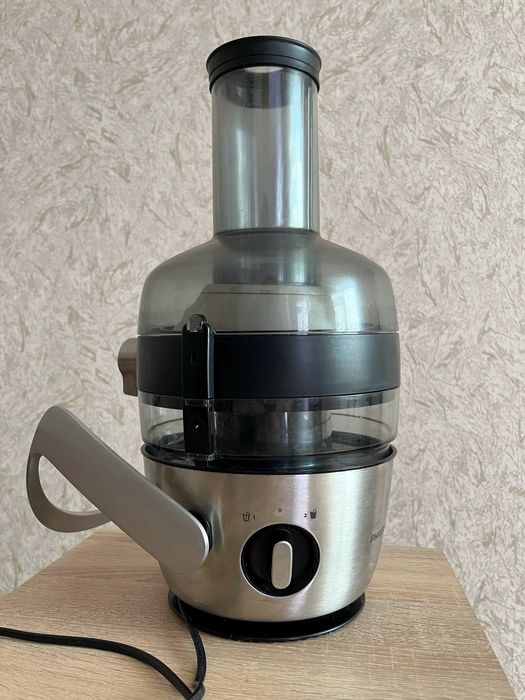 Соковитискач PHILIPS Avance Collection HR1922/21