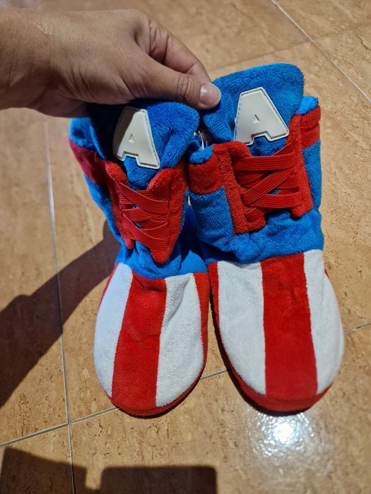 Pantufas Capitão América