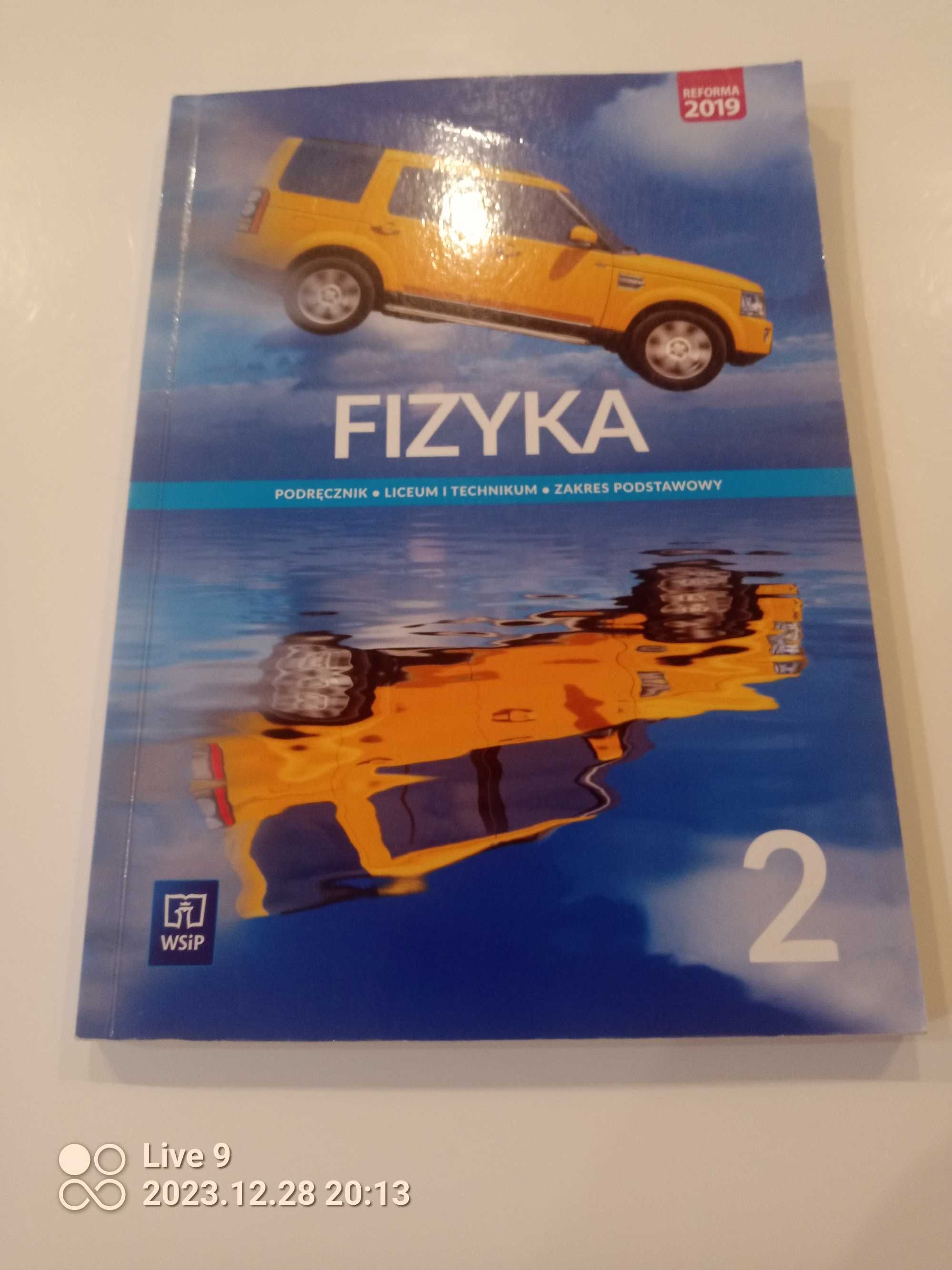 Fizyka 2 podręcznik.