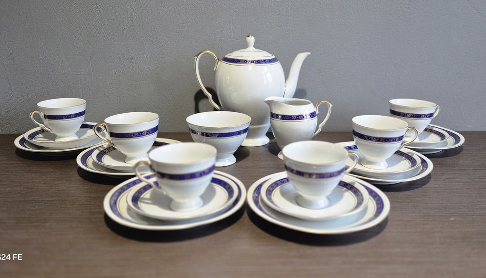 Piękna Polska porcelana WAWEL Serwis kawowy na 6 osób kobalt