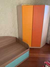 Комплект меблі для дитячої кімнати Snite
