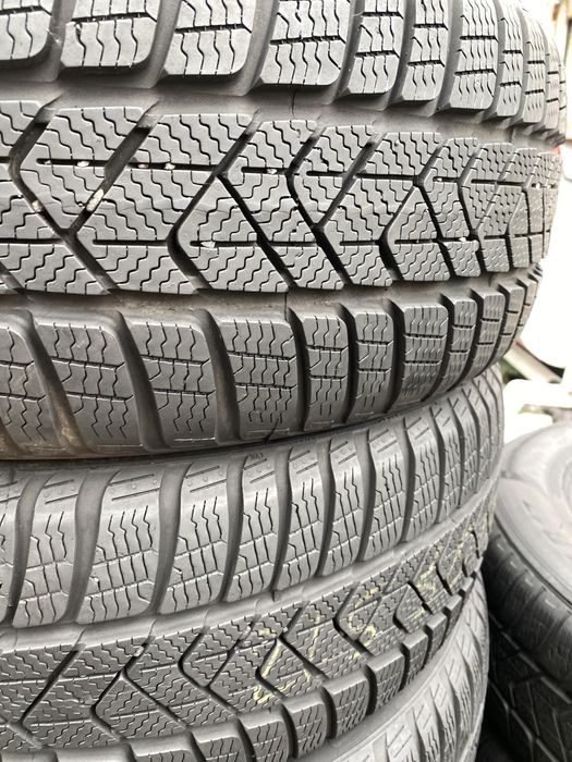 215 50 18 pirelli sottozero 3 95% Комплект