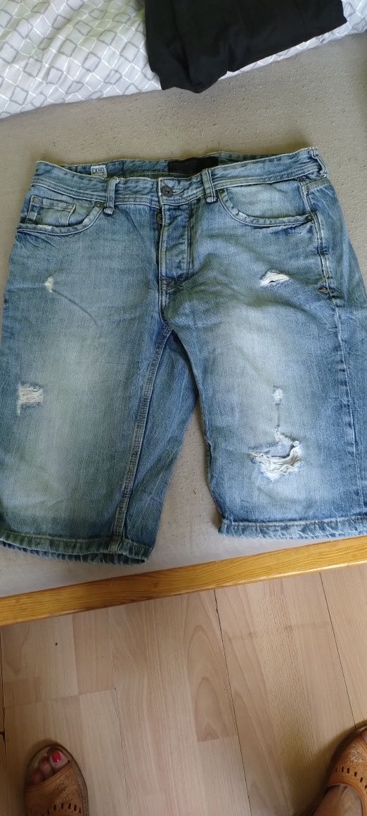 Spodnie męskie do kolan jeans
