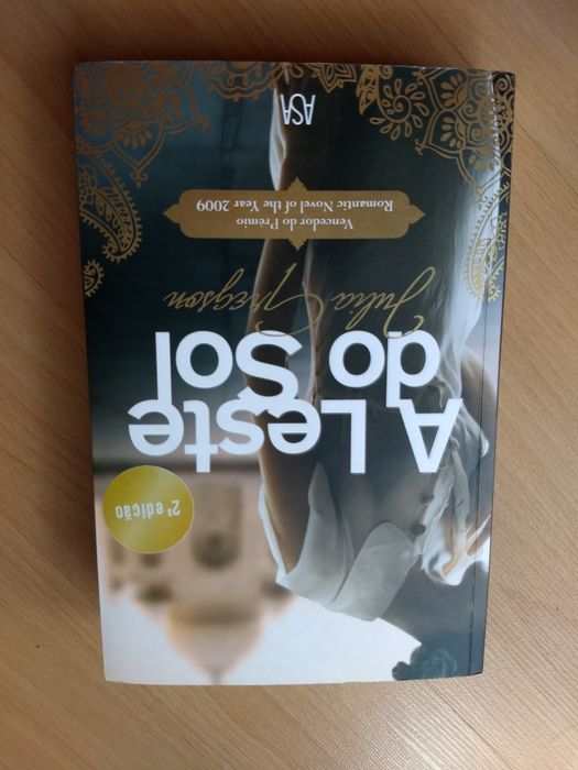 Livro A Leste do Sol