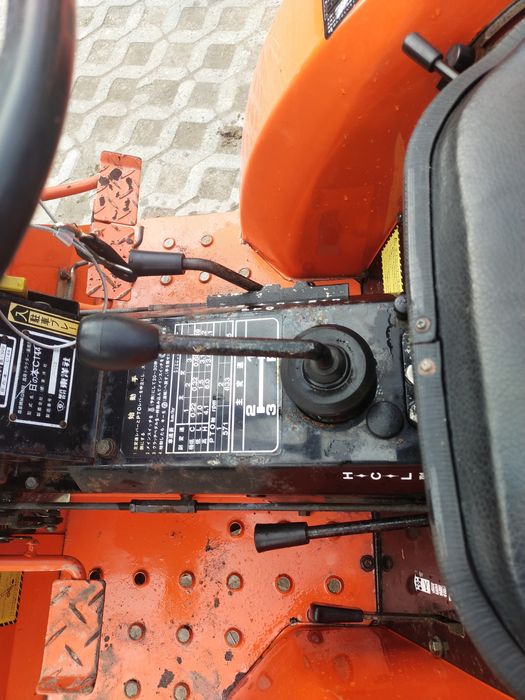 Hinomoto c144+glebogryzarka  mini traktorek ciągniczek ogrodniczy