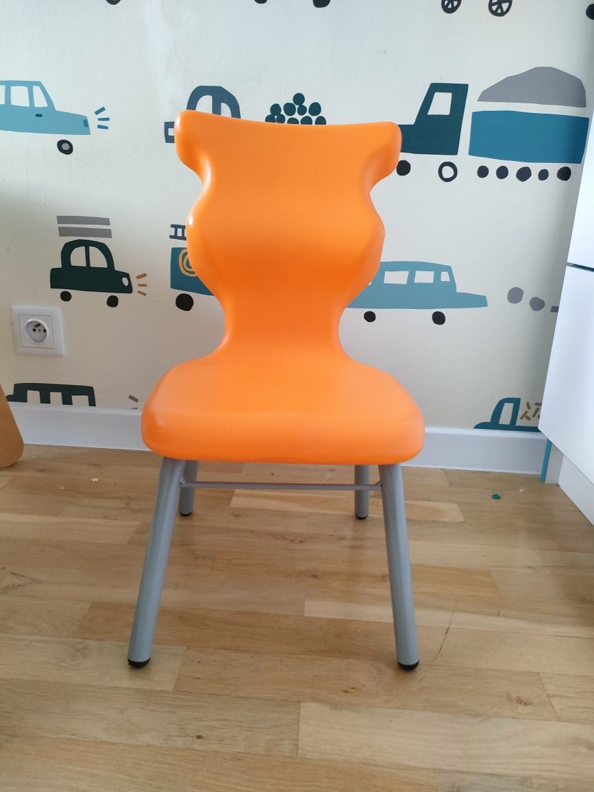 Entelo krzesło rozmiar 1