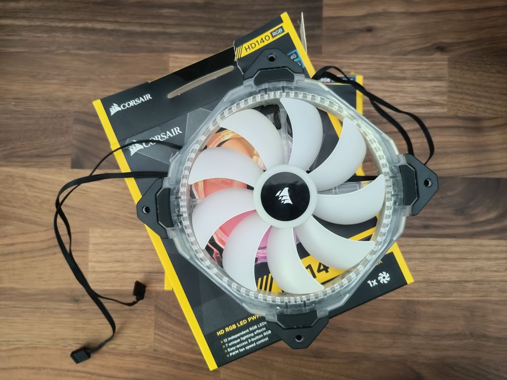 Ventoinha Corsair HD140 RGB