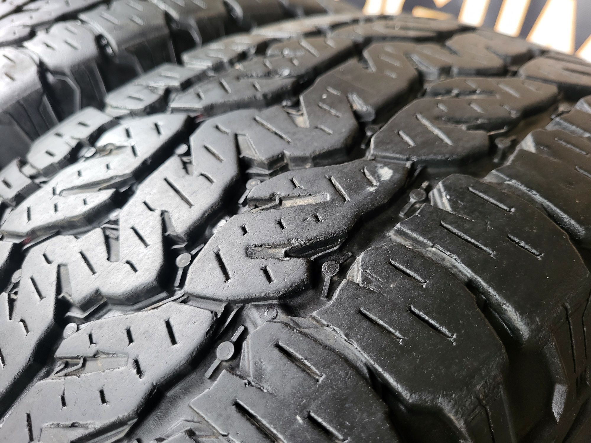 Opony A/T 235/65/17 Matador 5,5/6mm