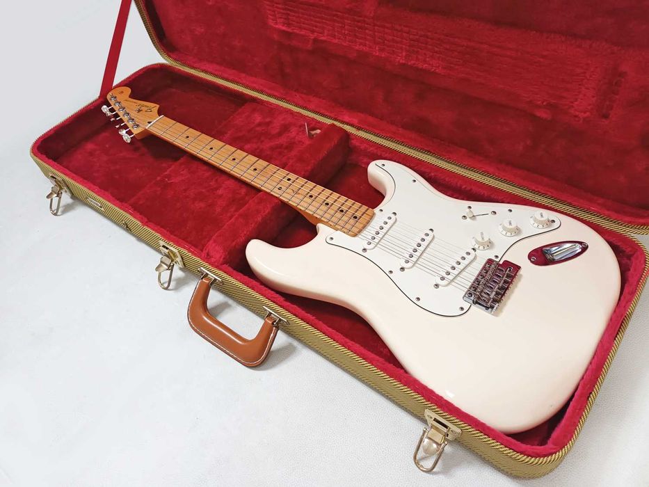 Fender Stratocaster MIM 2015