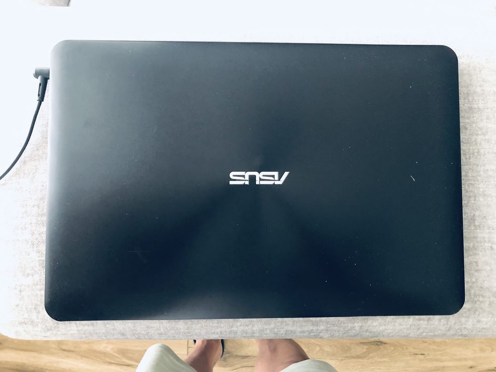 Portatil asus como novo