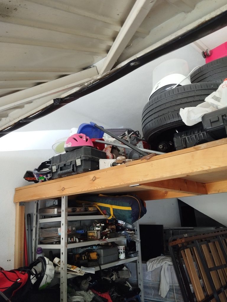 Vendo garagem no Cacém