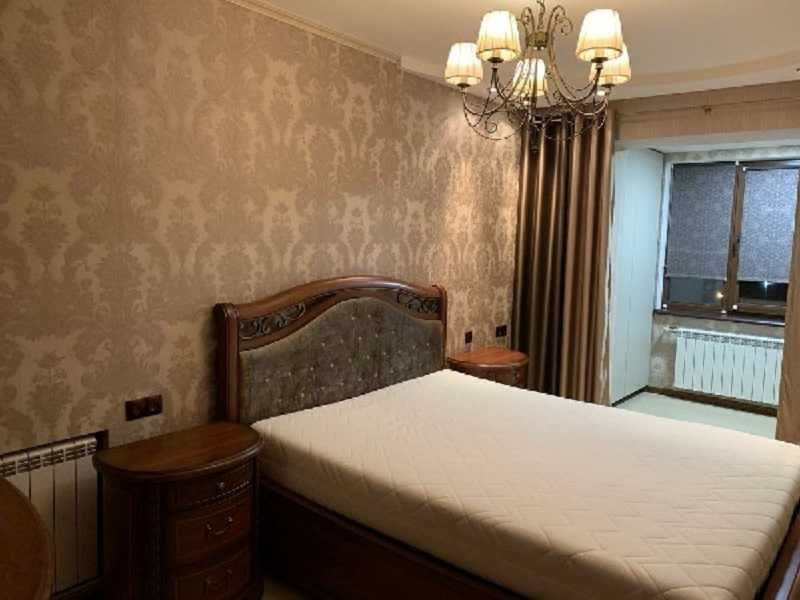 Продаётся 3 комнатная квартира по ул. Товарищеская на Бородинском.