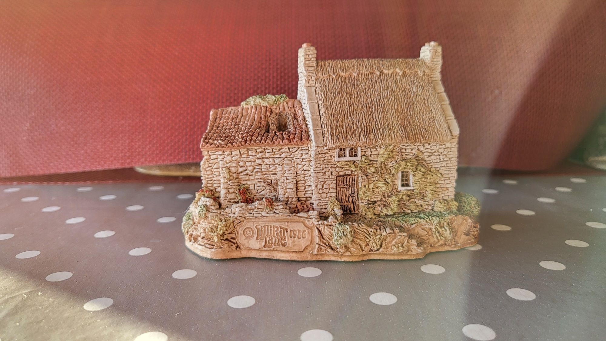 Lilliput Lane - cobblers cottage