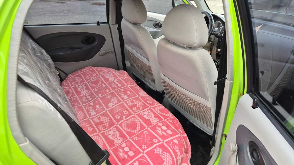 Автомобіль Chery QQ 1.1