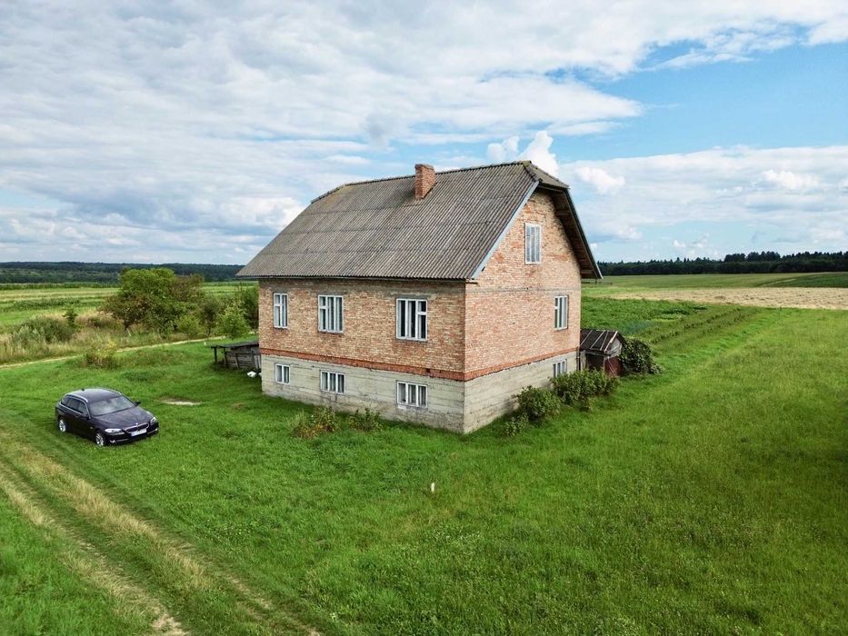 Продається будинок у с.Довге Меденицької громади