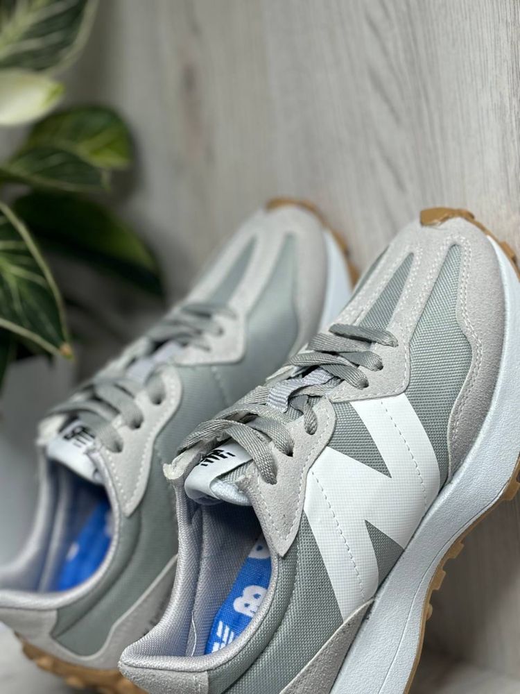 Знижка! Нові Жіночі Кросівки New Balance 327