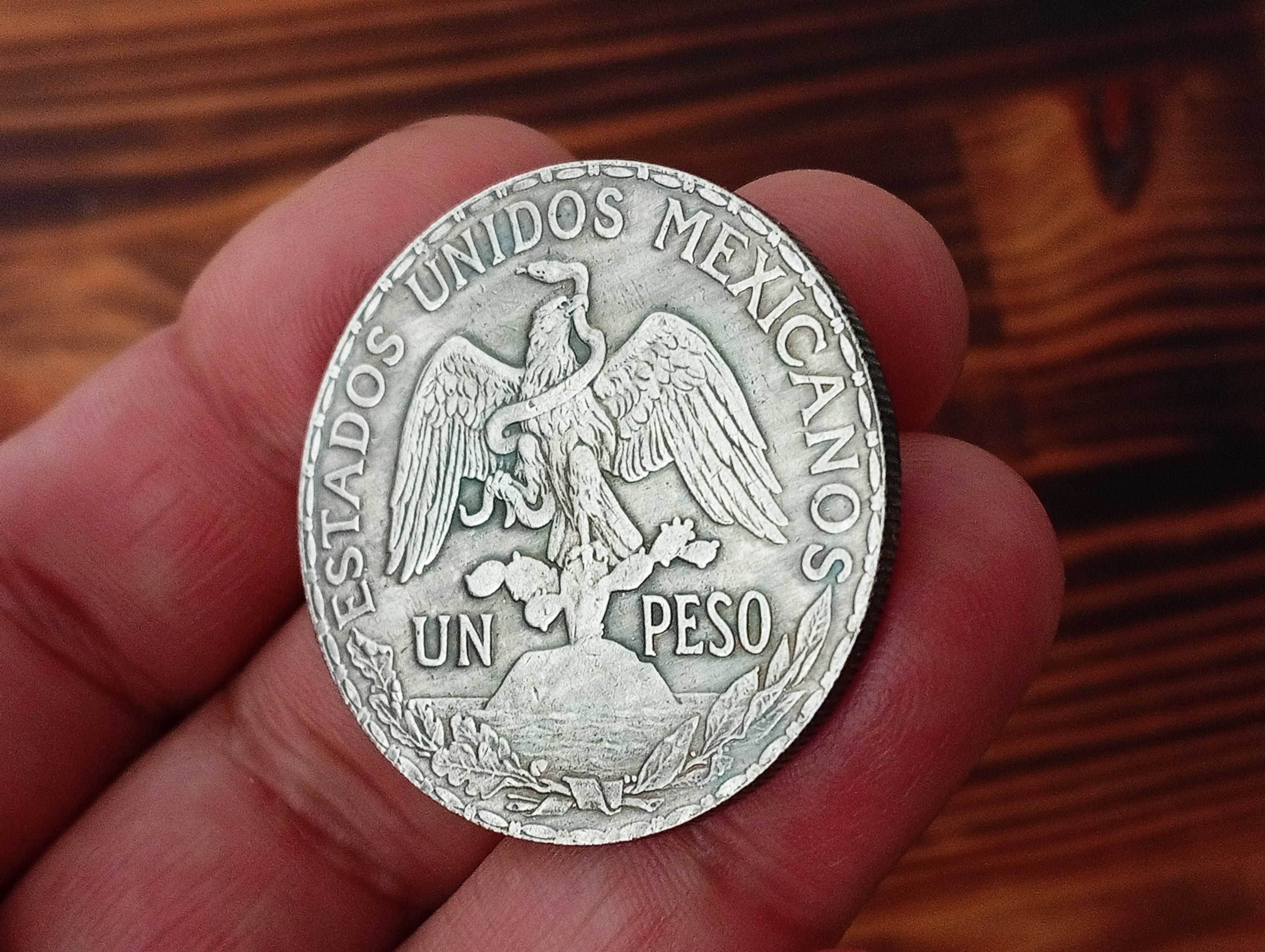 Cópia de moeda Mexicana. Réplica de moeda.