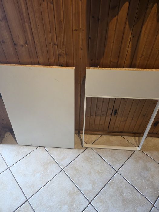 Sprzedam biurko biełe ikea micke  142x50x75