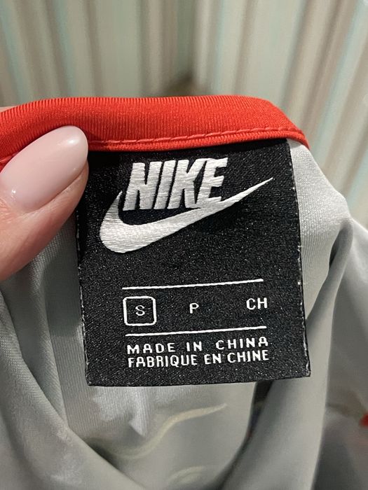 Облигающее платье Nike