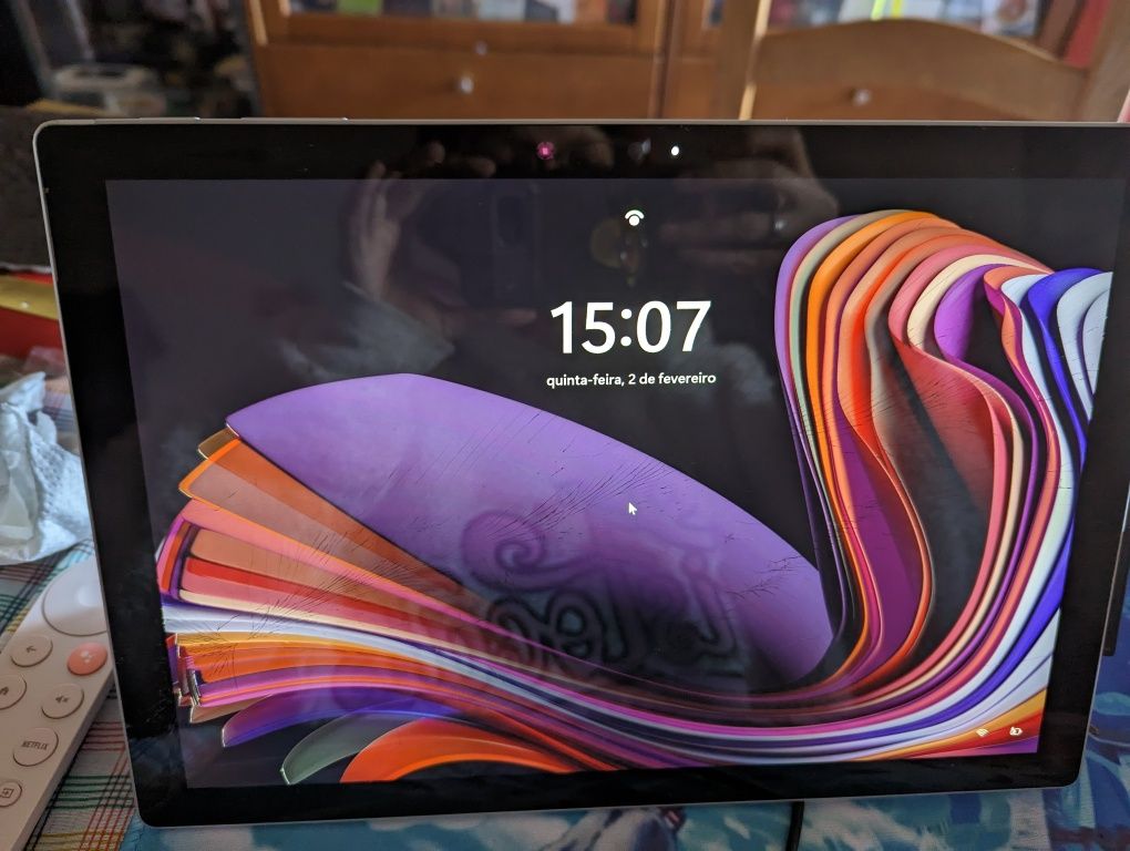 Vendo Surface Pro 6 Ecrã rachado