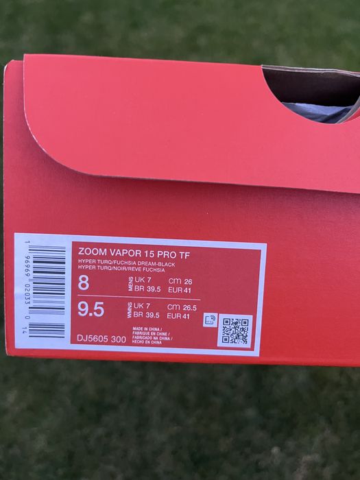 Сороконіжки Nike Mercurial Air Zoom 15 TF