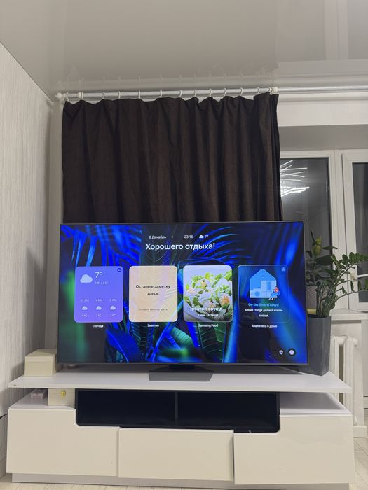 ТВ-тумба в ідеальному стані