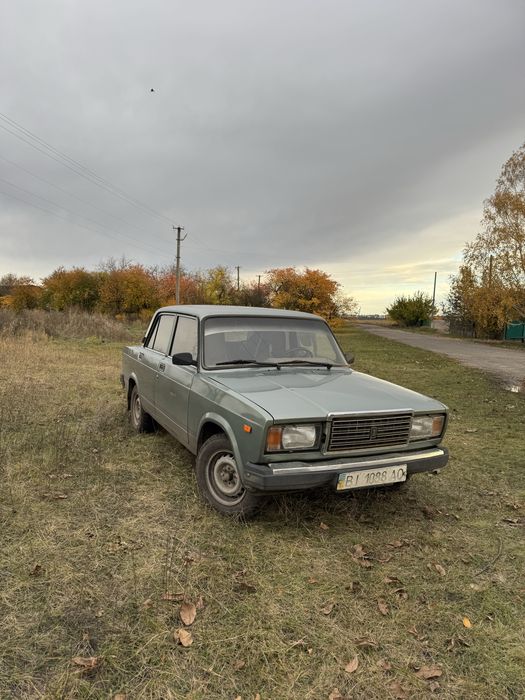 Продам жигули 2107