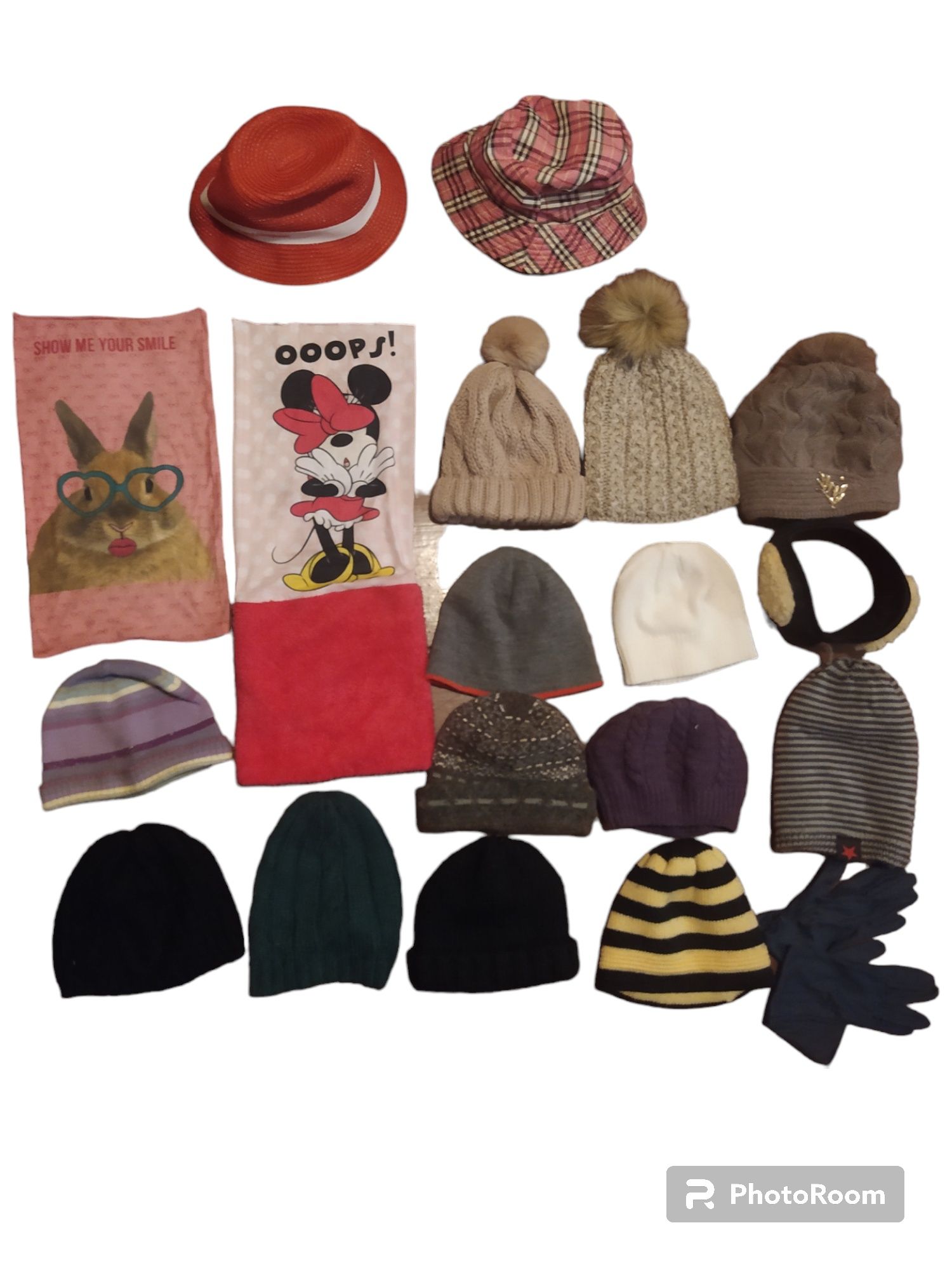 Великий вибір шапки, шаль, рукавички,шарф по типу Барбери  зима, весна