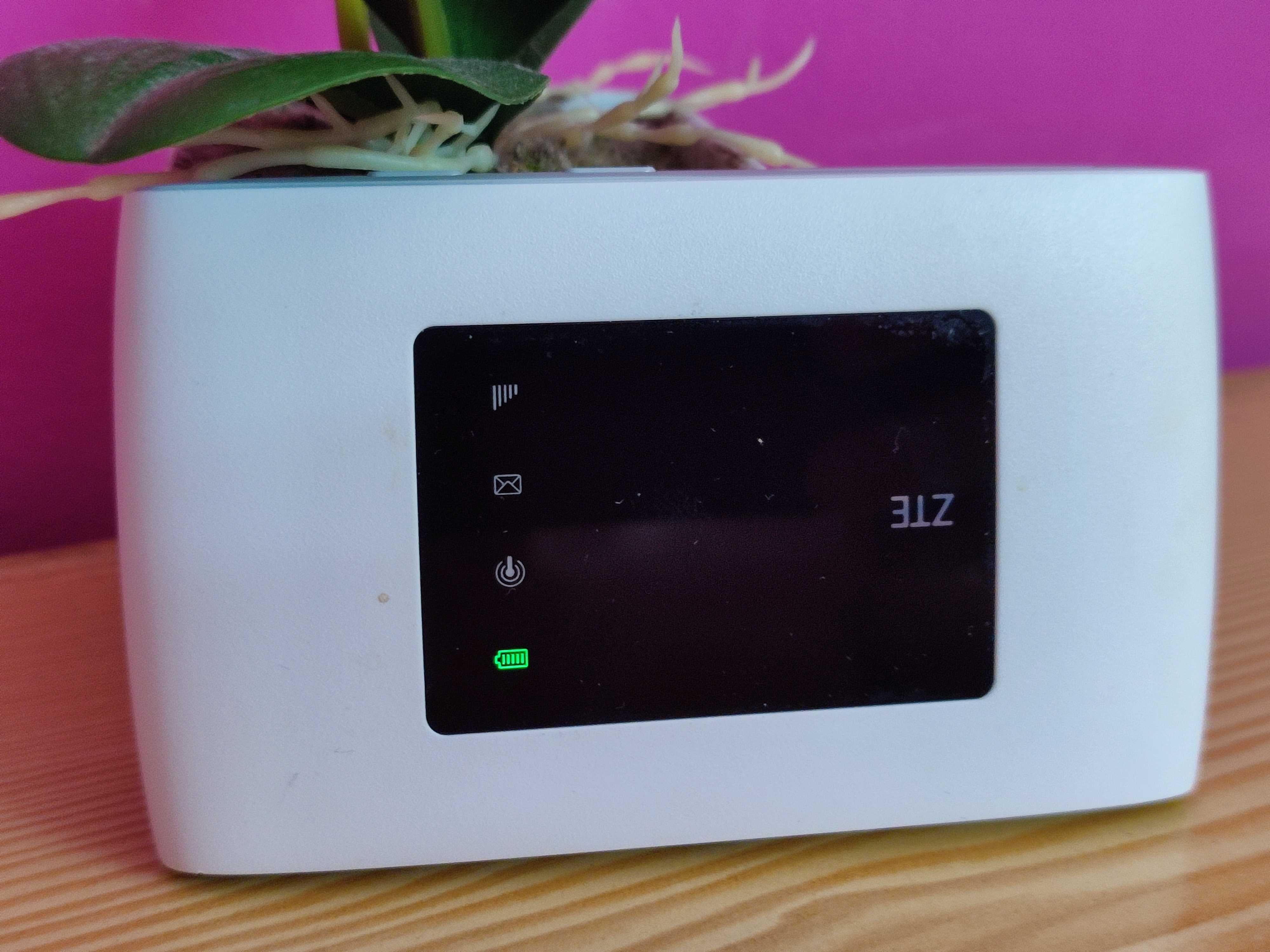 ZTE MF920U 4G Router Hotspot 
Bateria 2000mah