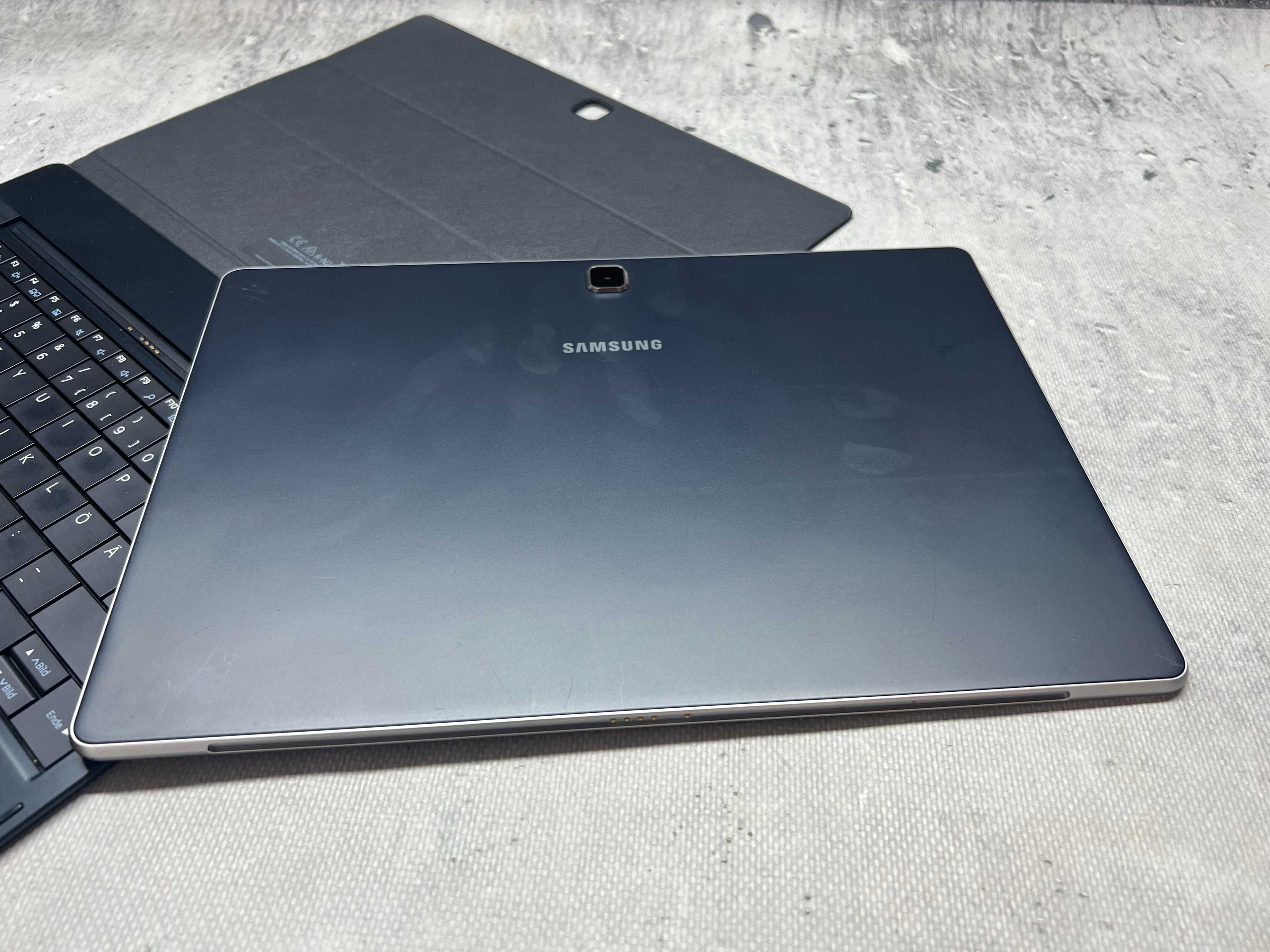Samsung Galaxy Tab Pro S / M3 6Y30 / 128SSD / 4GB DDR4 / W11 / 12 2K