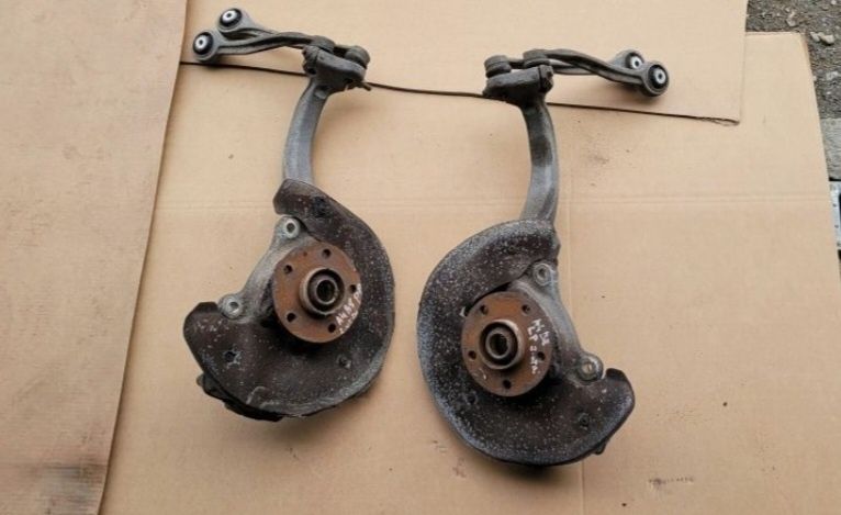 ZWROTNICA 2.0tdi 2.7 3.0tdi lewa przód prawa AUDI A4 B8 A5 8T 2008r