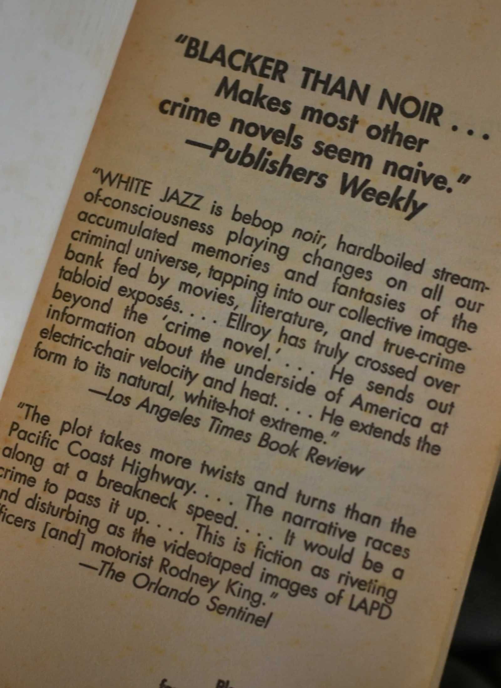 Livro "White Jazz", James Ellroy.