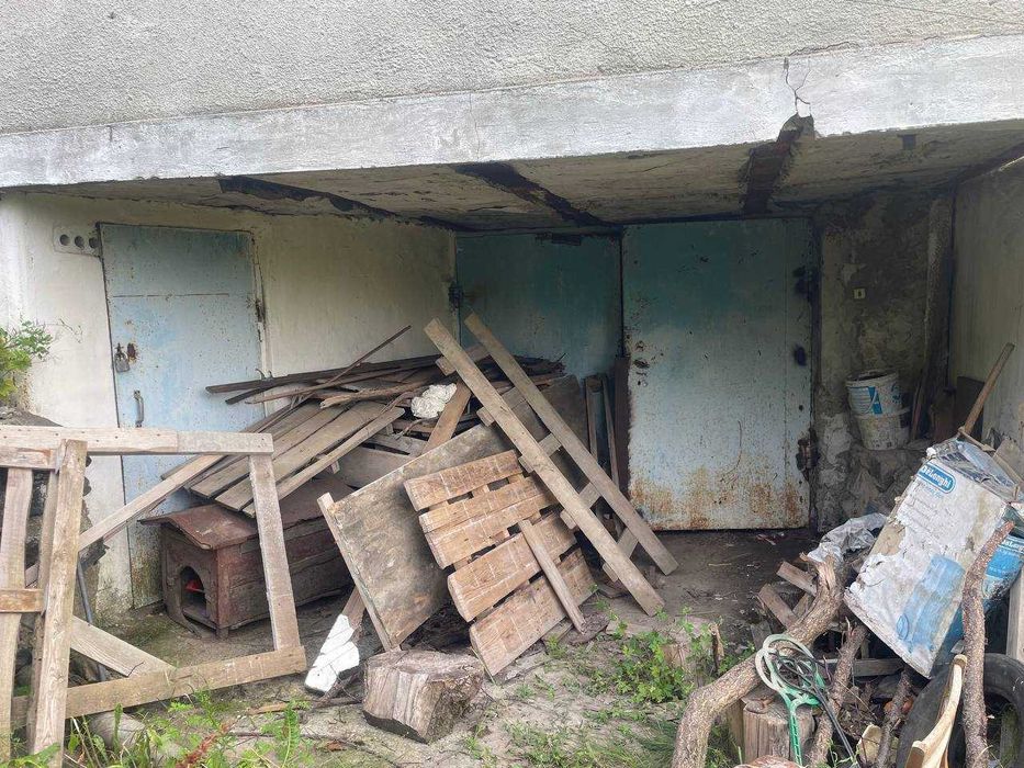 Продаж 2к будинку,підвал,мансарда,111 кв.м.,землі 7,8 сот,Лезнево!ТОРГ