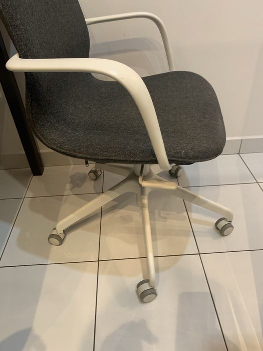 IKEA LANGFJALL Krzesło biurowe z podłokietnikami fotel do biurka IKEA