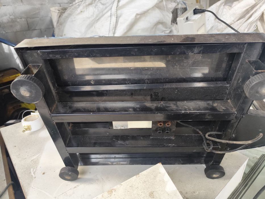 Продам промислові підлогові ваги!