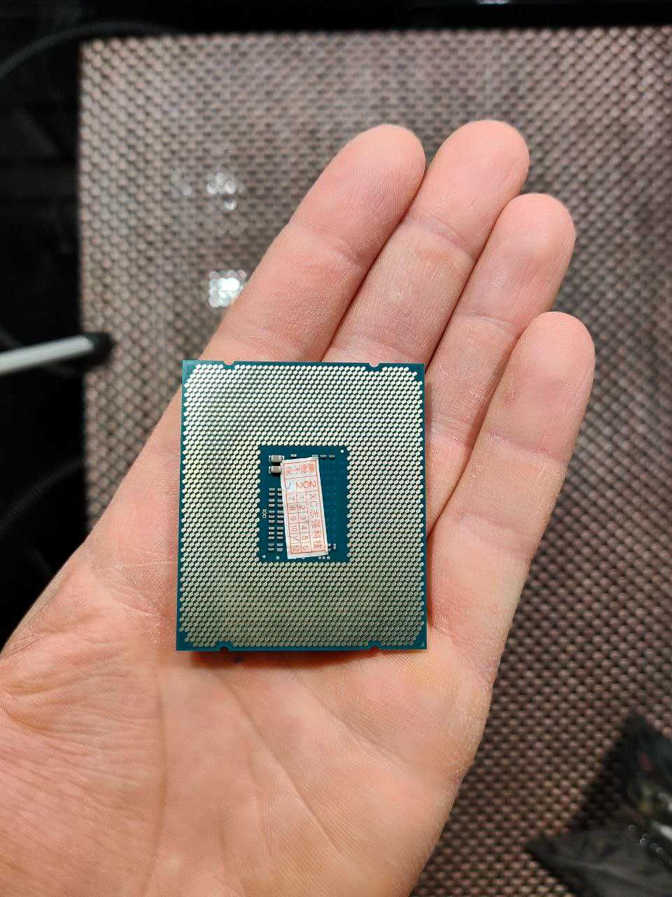 Sprzedam processor Xeon 2630v3