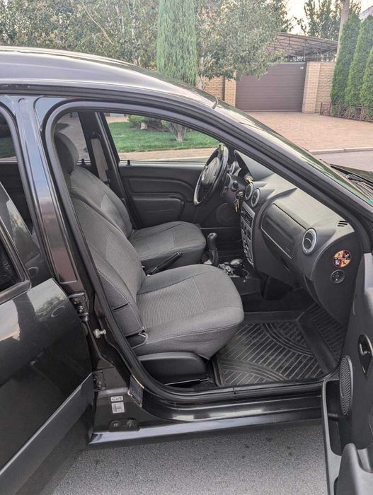 Продам Dacia Logan универсал