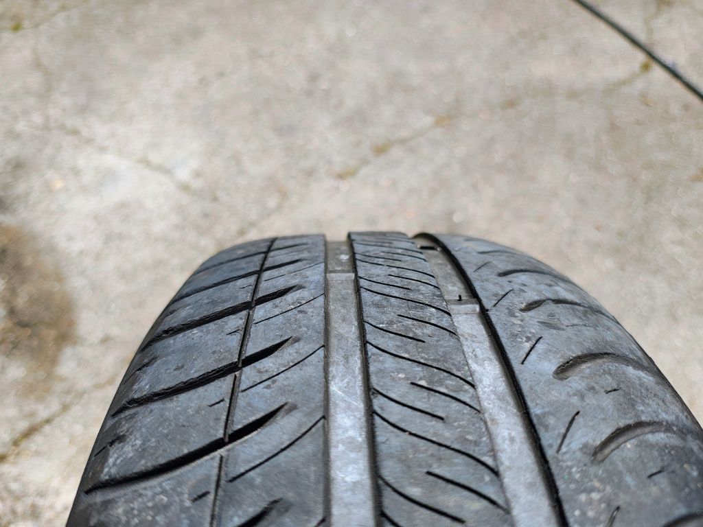 4 rodas completas com tampões (185/60/14) 5X100