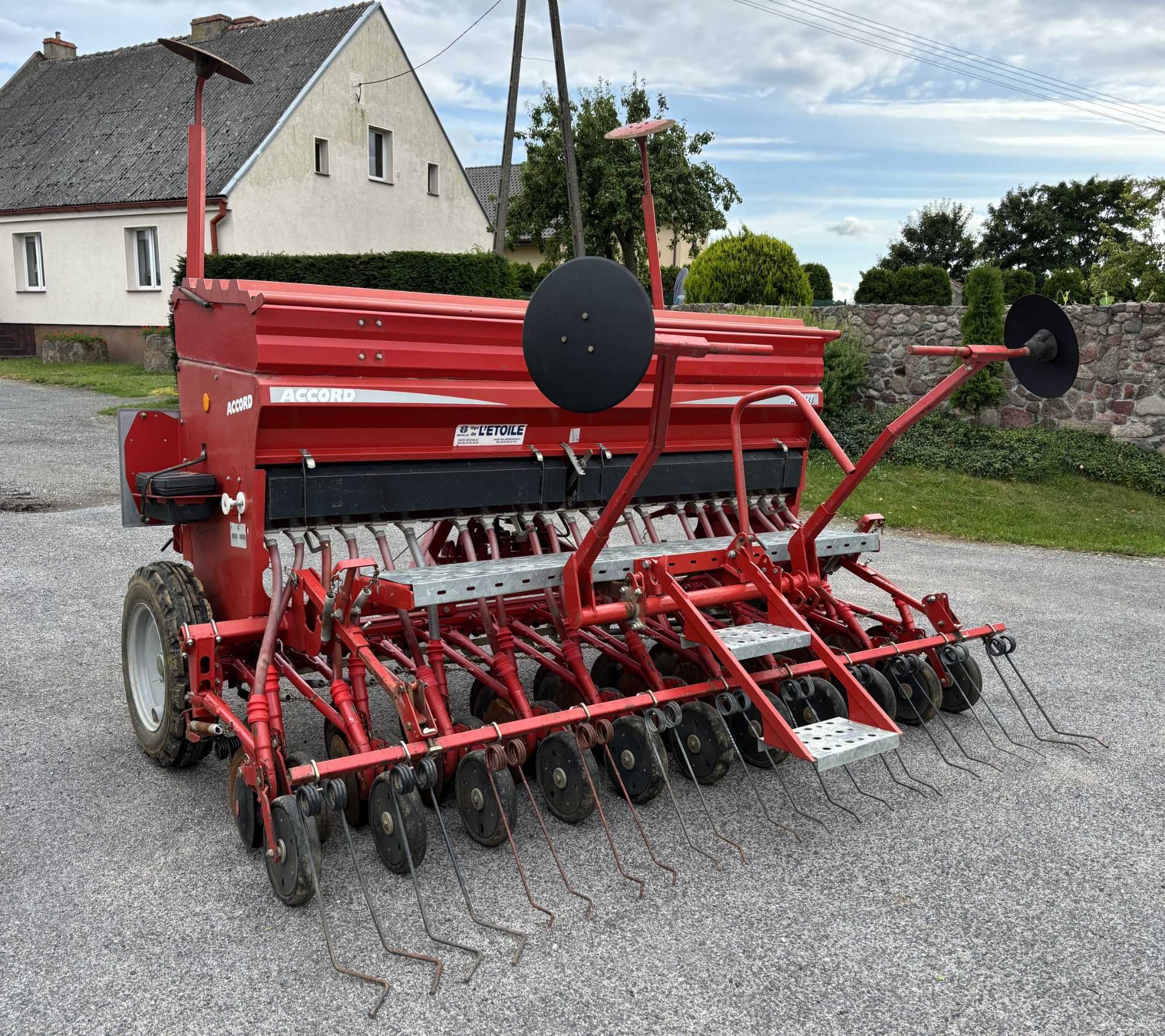 Siewnik Kverneland Accord M-drill talerzowy 3m kółka Amazone D9 Kuhn